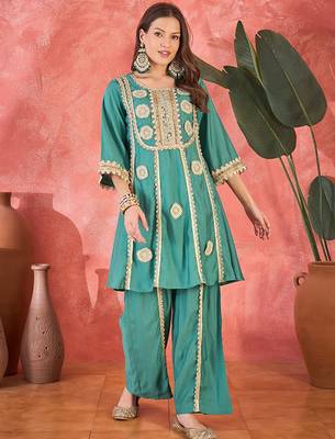 Floral embroidered round neck mirror work a-line kurta with palazzos 1