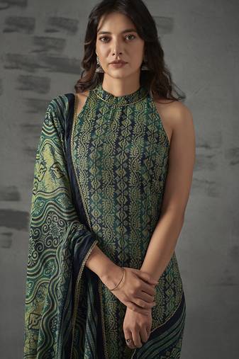 Blue floral printed halter neck straight kurta with trousers & dupatta