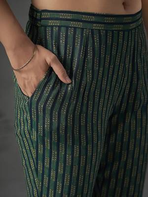 Blue floral printed halter neck straight kurta with trousers & dupatta 3
