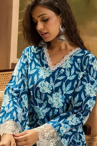 Floral printed 100% cotton straight kurta