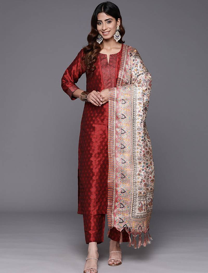 Maroon zari work textured kurta with trouser and printed dupatta