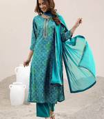 Bandhani printed gotta patti kurta with trousers & dupatta
