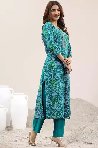 Bandhani printed gotta patti kurta with trousers & dupatta