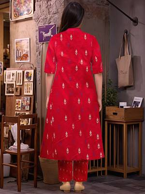 Printed regular kurta with trousers 2