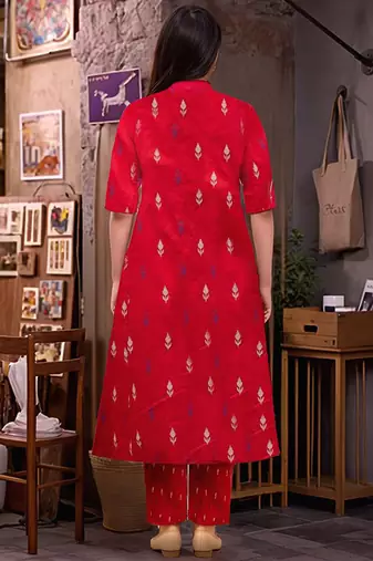 Printed regular kurta with trousers