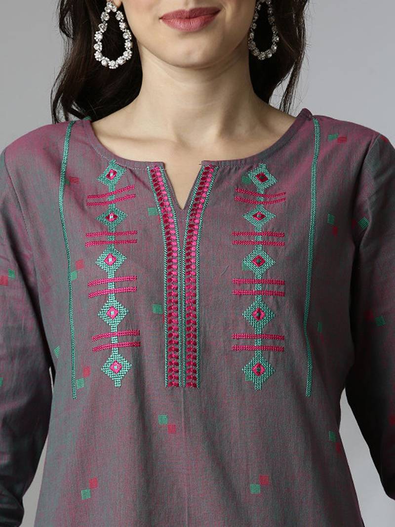Floral embroidered thread work kurta