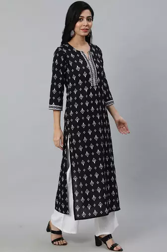 Black ethnic motifs printed cotton kurta