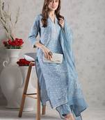 Floral printed v-neck three-quarter sleeves kurta with trouser with dupatta