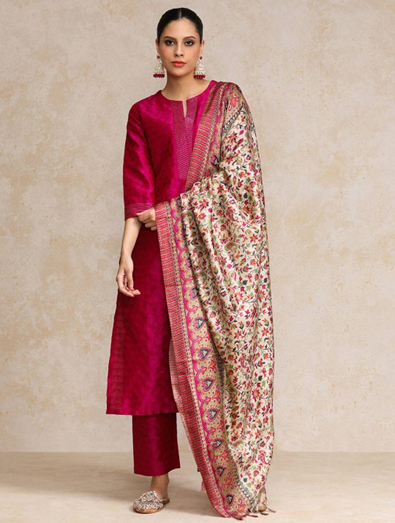 Pink zari work textured kurta with trouser and printed dupatta