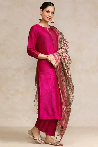 Pink zari work textured kurta with trouser and printed dupatta