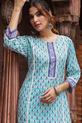Ethnic motifs printed round neck pure cotton straight kurta