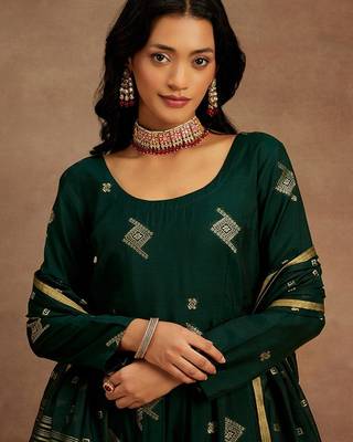 Womens green woven design anarkali kurta with palazzos & dupatta 2
