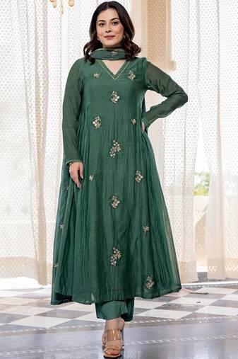 Ethnic motifs embroidered panelled thread work pure cotton kurta with trousers & with dupatta