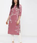 Woman pink floral printed keyhole neck kurta