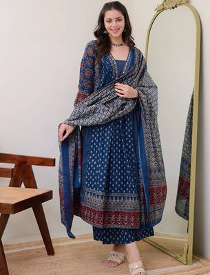 Floral printed v neck anarkali kurta with trousers & dupatta 1