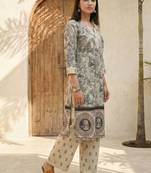 Floral printed regular top with trousers