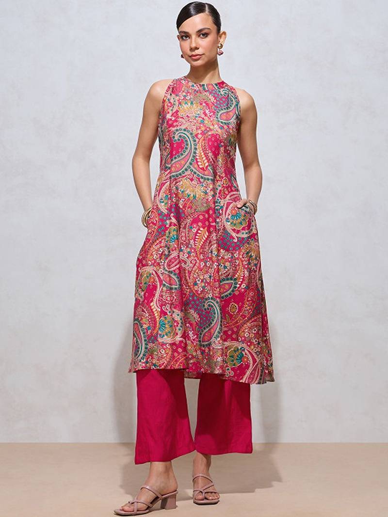 Printed kurta with pyjamas
