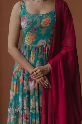 Floral printed tiered kurta with trousers & with dupatta