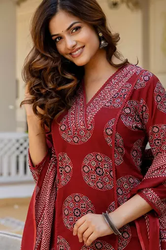 Printed regular mirror work pure cotton kurta with palazzos & with dupatta