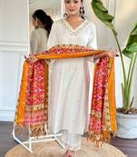 Ethnic motifs embroidered pure cotton kurta with trousers & dupatta