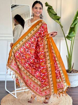 Ethnic motifs embroidered pure cotton kurta with trousers & dupatta 3