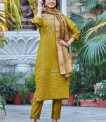 Embroidered regular beads and stones kurta with trousers & with dupatta