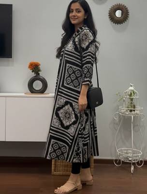 Ethnic motifs printed indie prints kurta 2