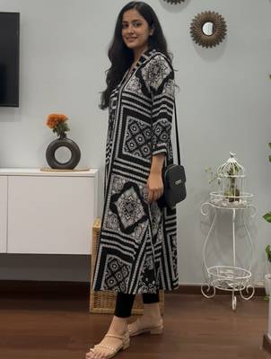 Ethnic motifs printed indie prints kurta 3
