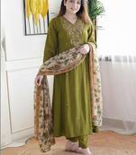 Ethnic motifs embroidered regular thread work pure cotton kurta with trousers & with dupatta