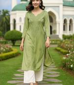 Floral embroidered chikankari kurta