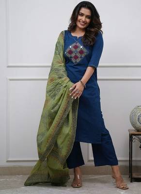 Beautiful jaipuri blue straight embroidered kurta set with pants and a dupatta. 2
