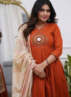 Beautiful jaipuri a rust red colored cotton anarkali kurta set 3