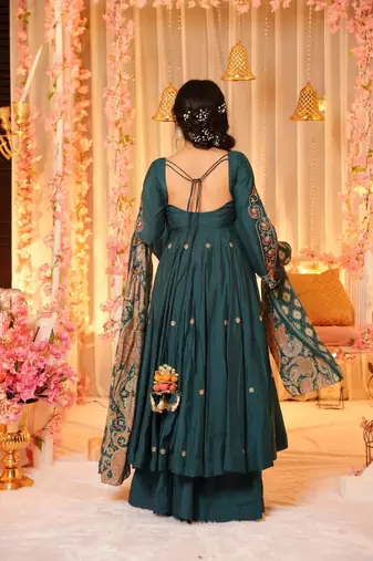 Green chanderi silk sequin v-neck sharara set with printed silk dupatta