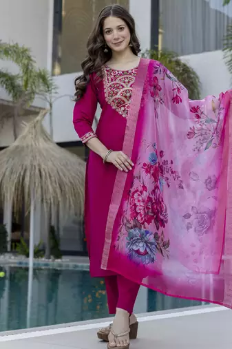 Pink chanderi silk sequin round neck kurta pant set with royal jacquard dupatta