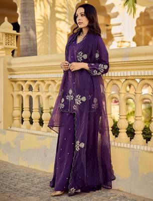 Purple chanderi silk sequin v-neck kurta set with embroidered organza dupatta 3