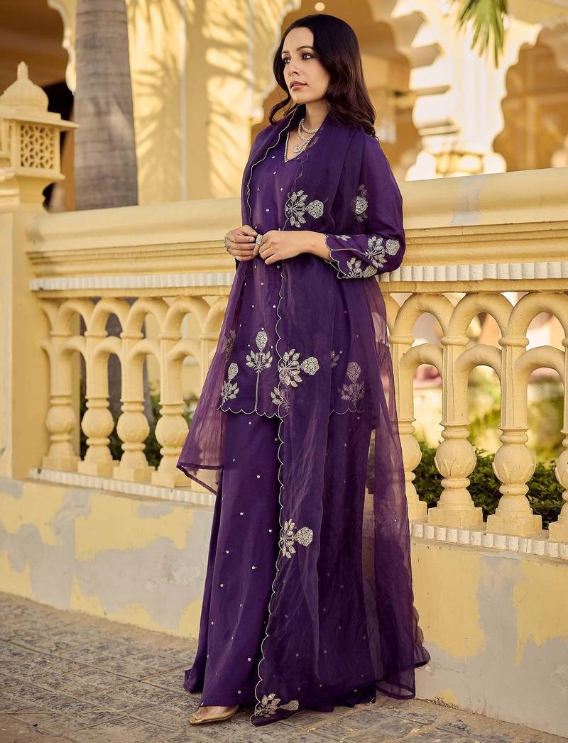 Purple chanderi silk sequin v-neck kurta set with embroidered organza dupatta
