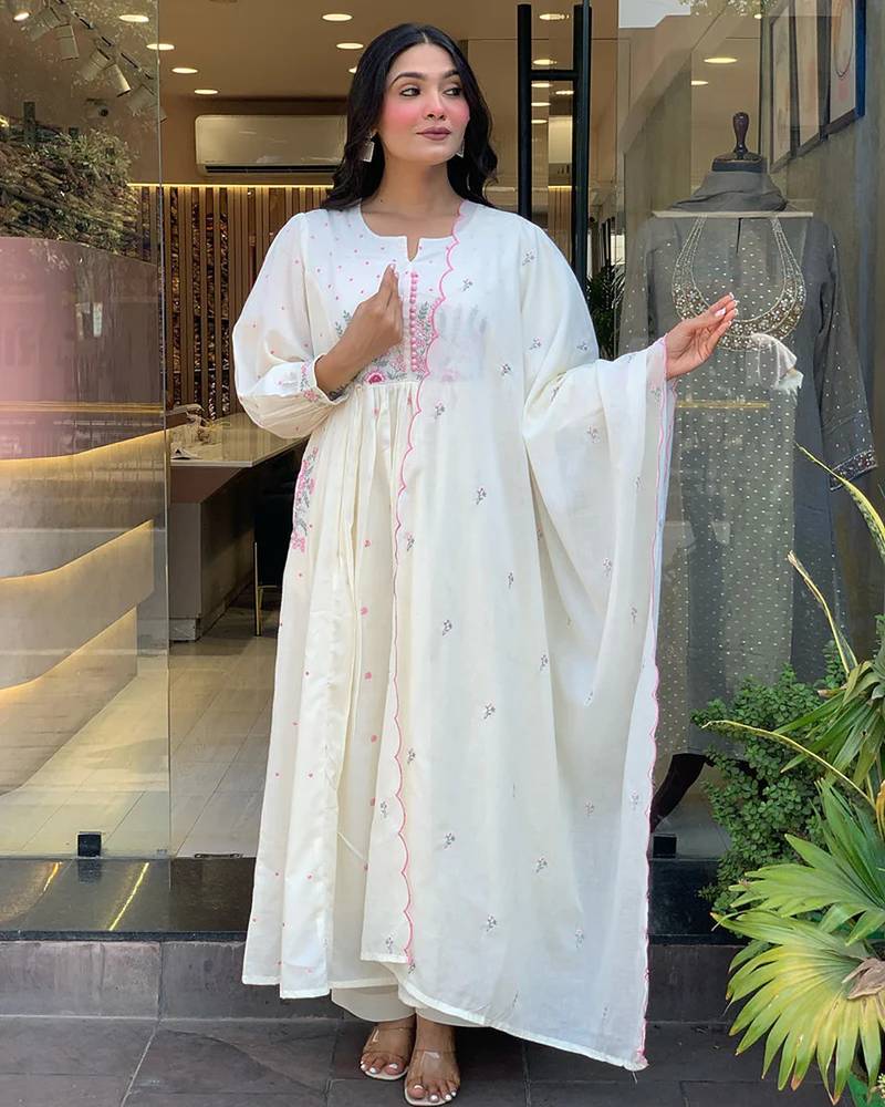 Beautiful jaipuri elegant embroidered anarkali white kurta set with dupatta