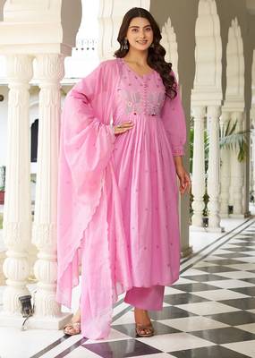 Beautiful jaipuri elegant embroidered anarkali pink kurta set with dupatta 1