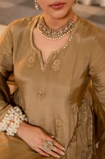 Gold shimmer chanderi silk sequin v-neck kurta set with embroidered organza dupatta