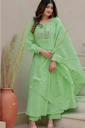 Beautiful jaipuri elegant embroidered anarkali green kurta set with dupatta