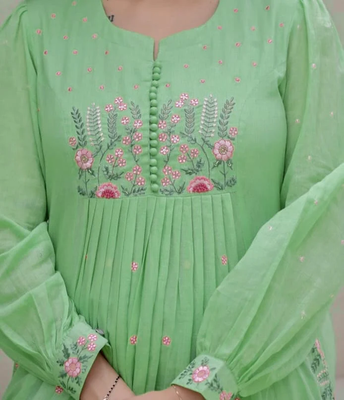 Beautiful jaipuri elegant embroidered anarkali green kurta set with dupatta 3