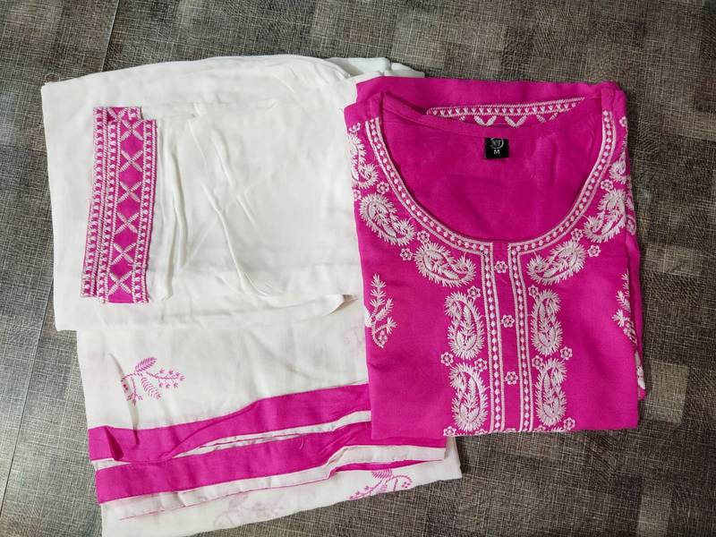 Beautiful jaipuri a pink and white chikankari embroidered kurta set