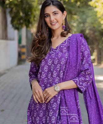 Beautiful jaipuri a purple floral-printed straight kurta set 2