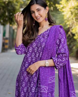 Beautiful jaipuri a purple floral-printed straight kurta set 3