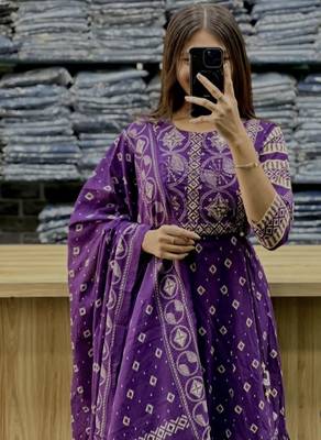 Beautiful jaipuri a purple a-line kurta set 3