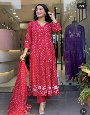 Beautiful jaipuri elegant red floral-printed cotton kurti anarkali suit set 2