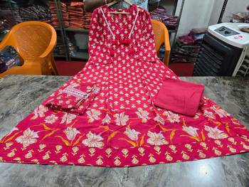 Beautiful jaipuri elegant red floral-printed cotton kurti anarkali suit set 4