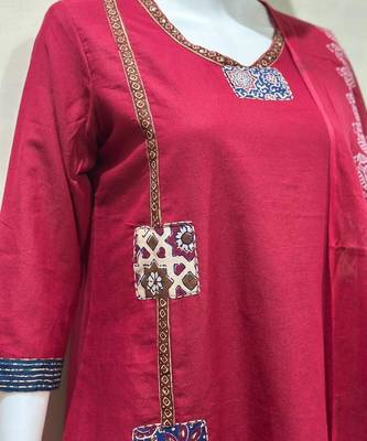Beautiful jaipuri a red cotton straight kurta set adorned with traditional patch work and hand katha work. 5