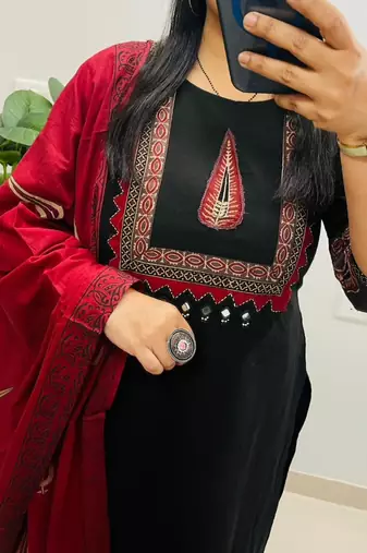 Beautiful jaipuri a three-piece ethnic classic black and maroon color a kurta set with dupatta