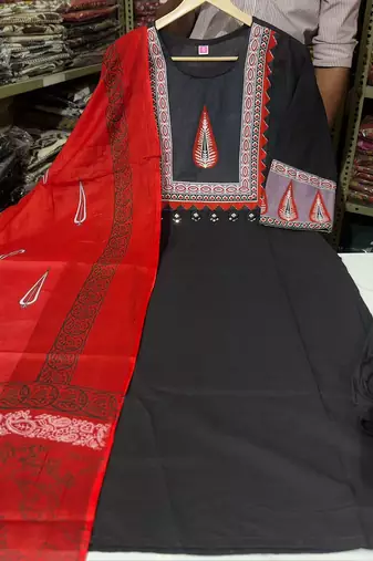 Beautiful jaipuri a three-piece ethnic classic black and maroon color a kurta set with dupatta
